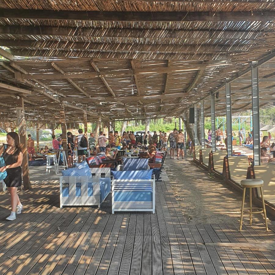Burano Camping Beach-Bar Nea Thesi Екстер'єр фото